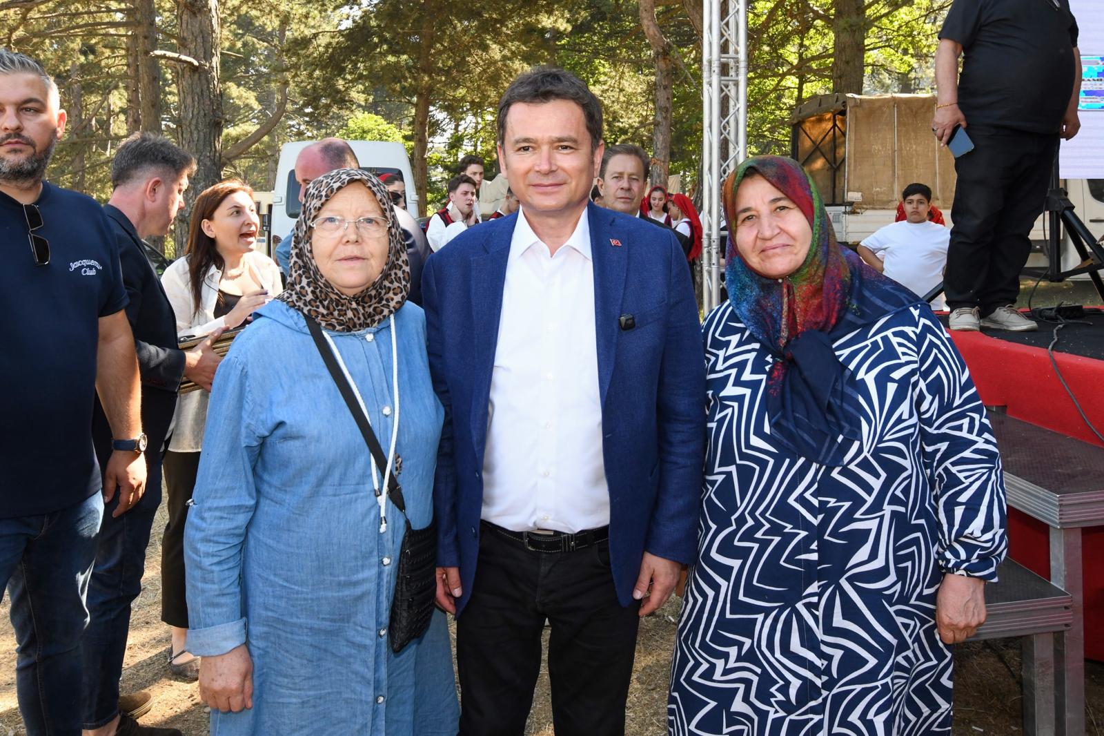 Başkan Aydın RUMELİFED Pikniğinde Vatandaşlarla Buluştu