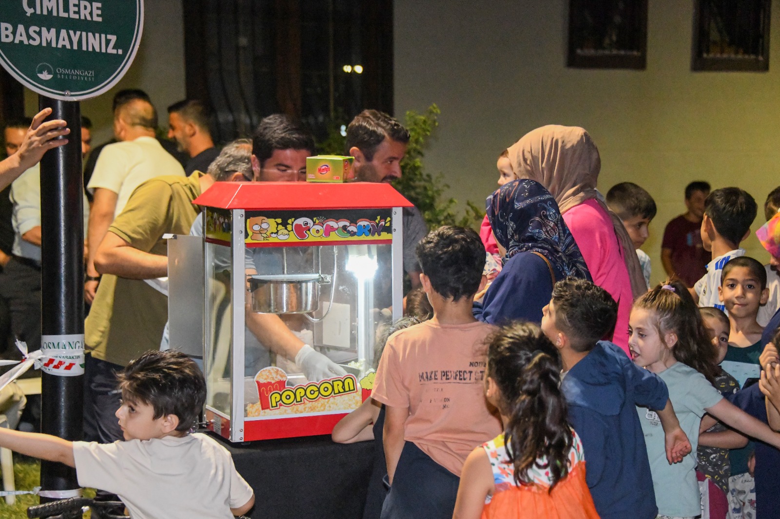 Osmangazi Belediyesi’nden Çocuklara Ücretsiz Sinema Keyfi