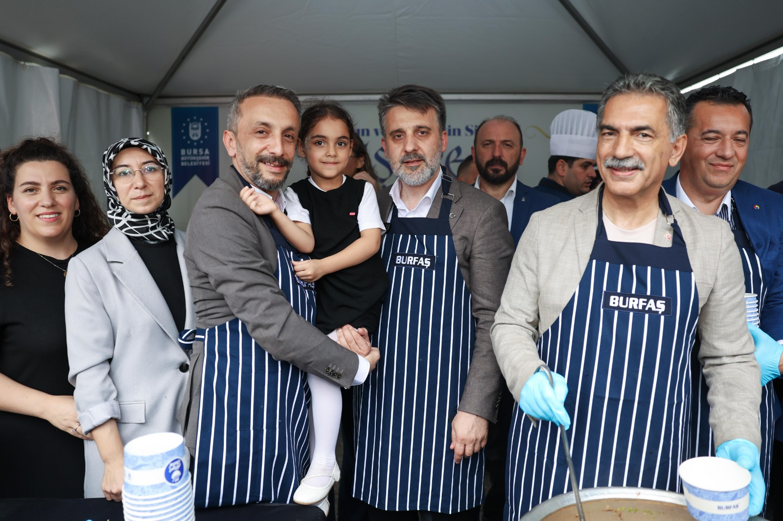 Gemlik'te aşureler Biba ve Varank'tan