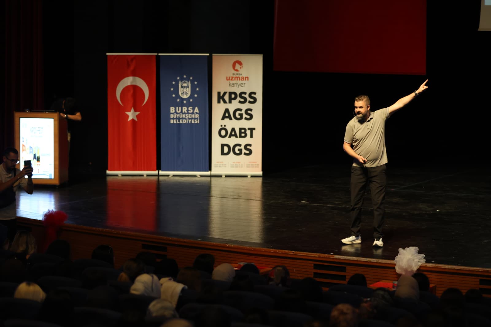 Gençler KPSS hazırlığında da yalnız değil