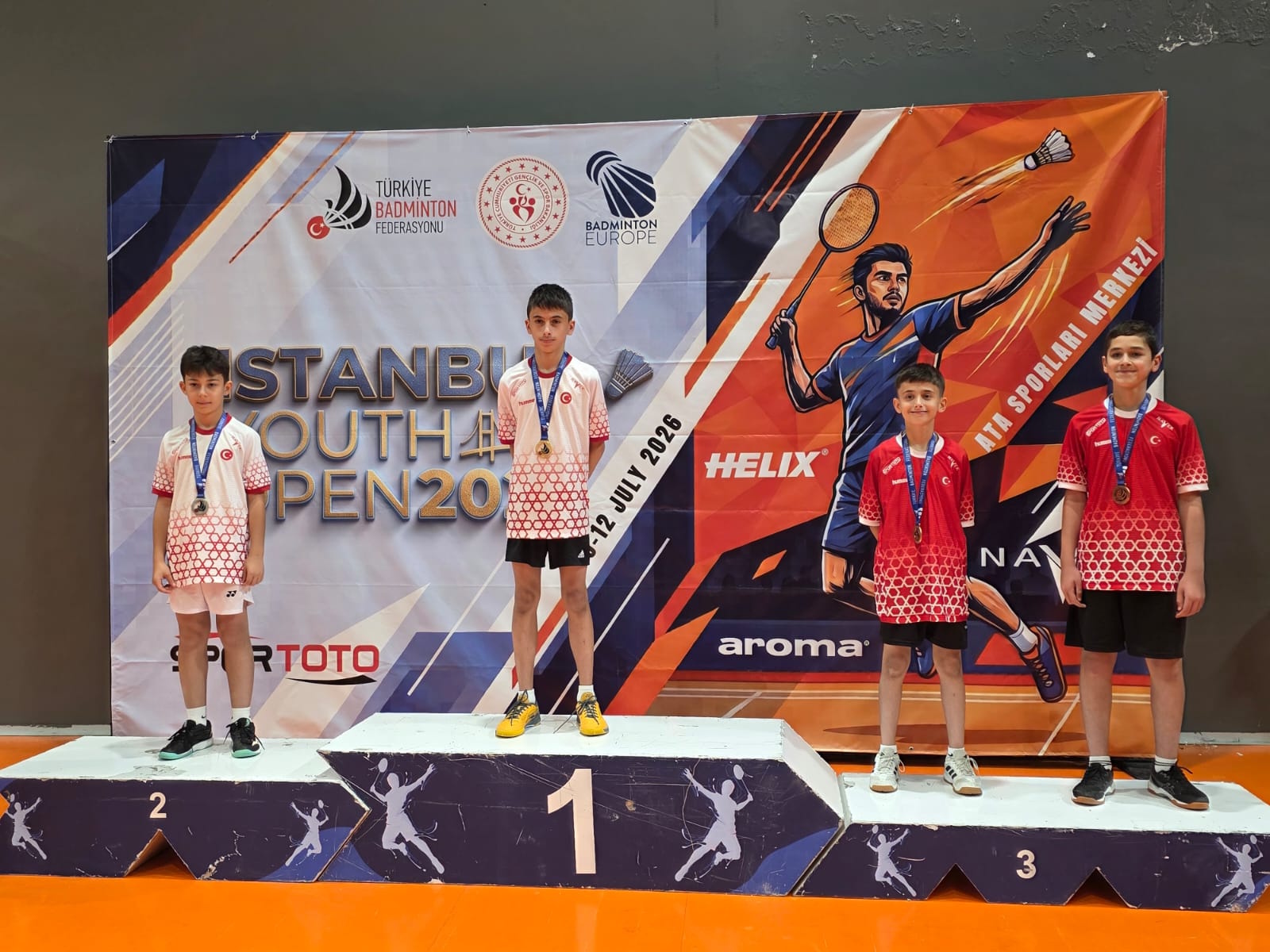 Büyükşehir Belediyesporlu Badmintonculardan 6 Madalya