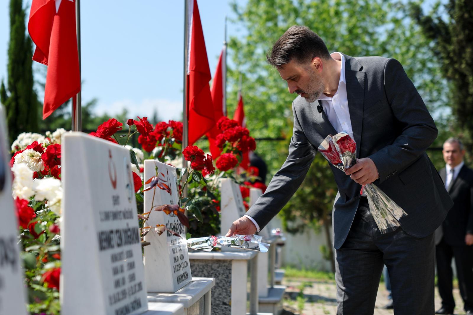 Biba: “Üzülme! Allah bizimle beraberdir”