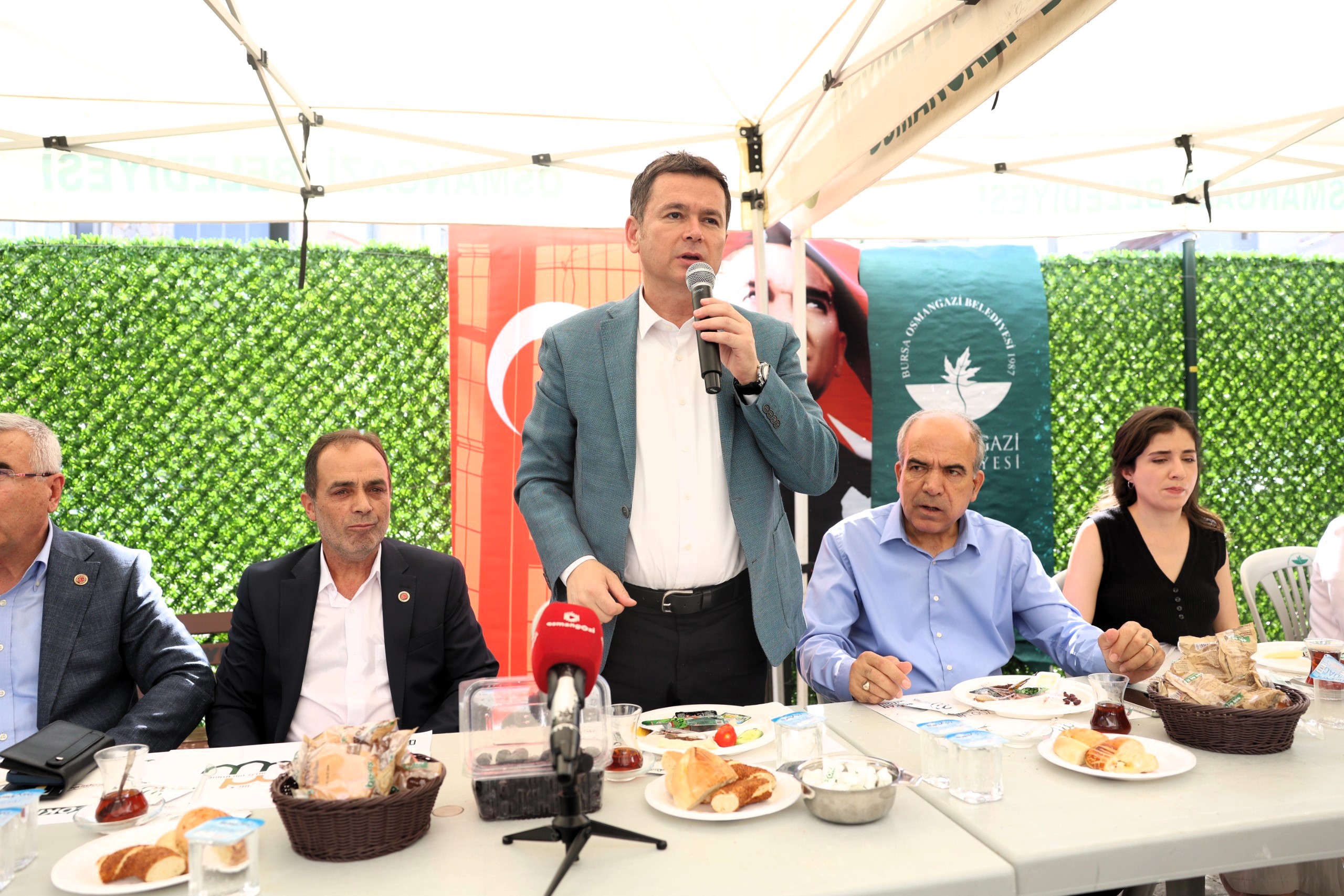 Başkan Erkan Aydın Çirişhane’de Vatandaşlarla Buluştu