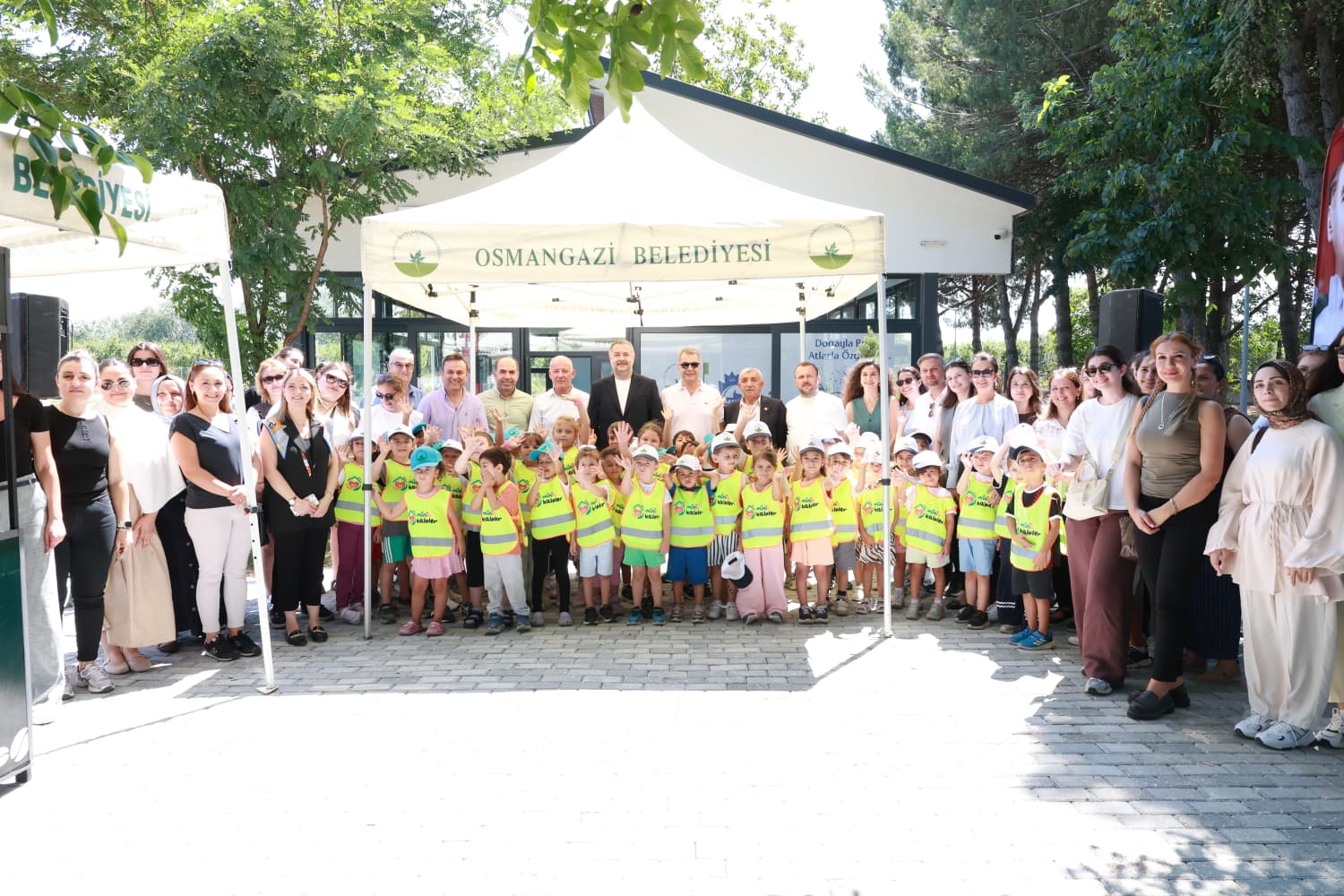 Armutköy Atlı Spor Tesisi Kapılarını Açtı