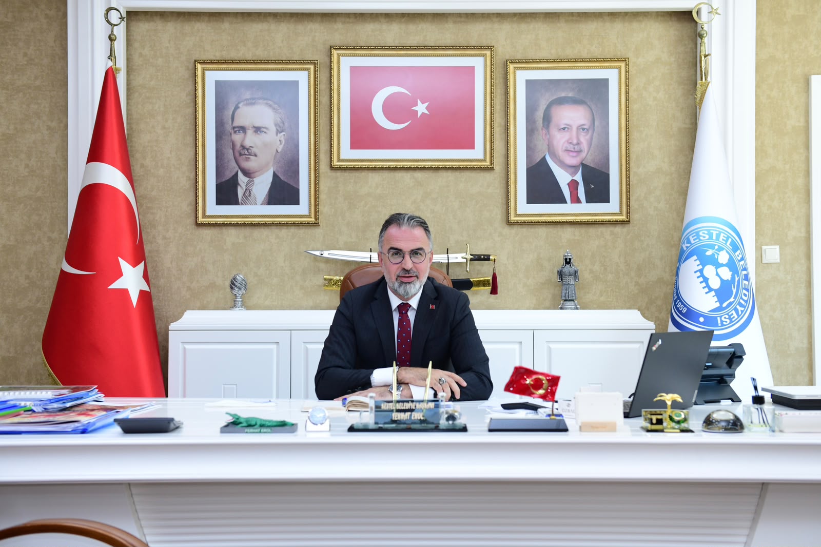 BAŞKAN EROL’DAN KESTEL’İN KURTULUŞUNUN 104’ÜNCÜ YIL DÖNÜMÜ MESAJI