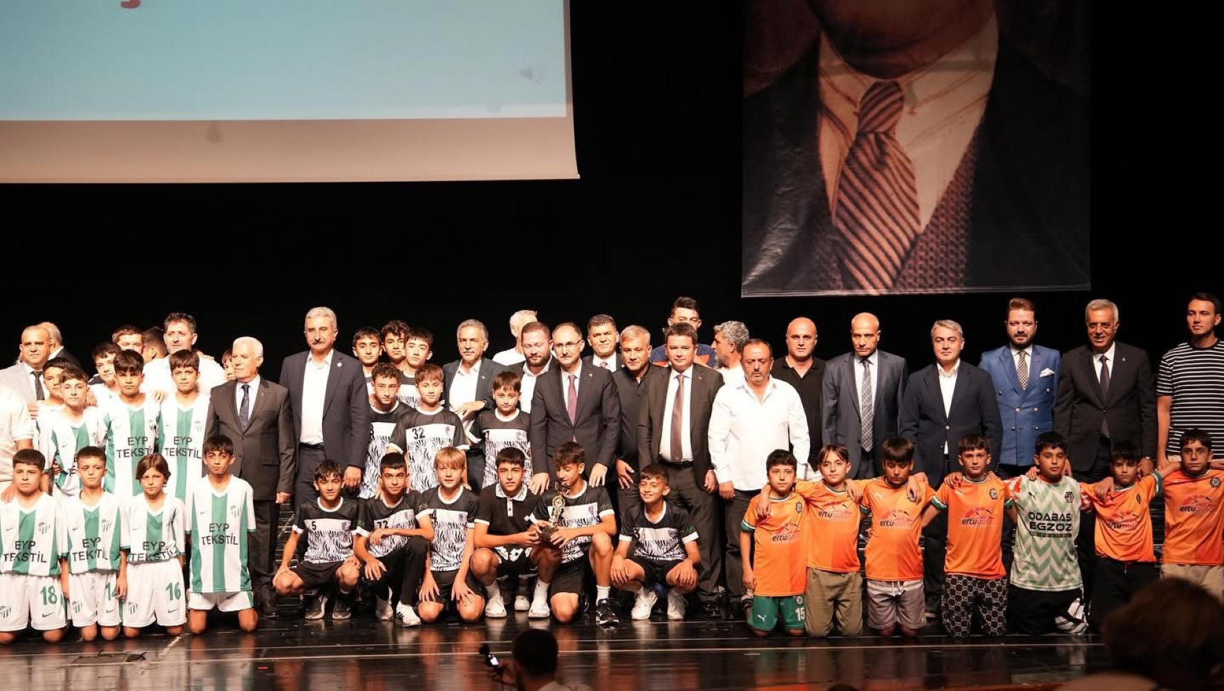 Belediyespor'dan 3 Kupa Birden