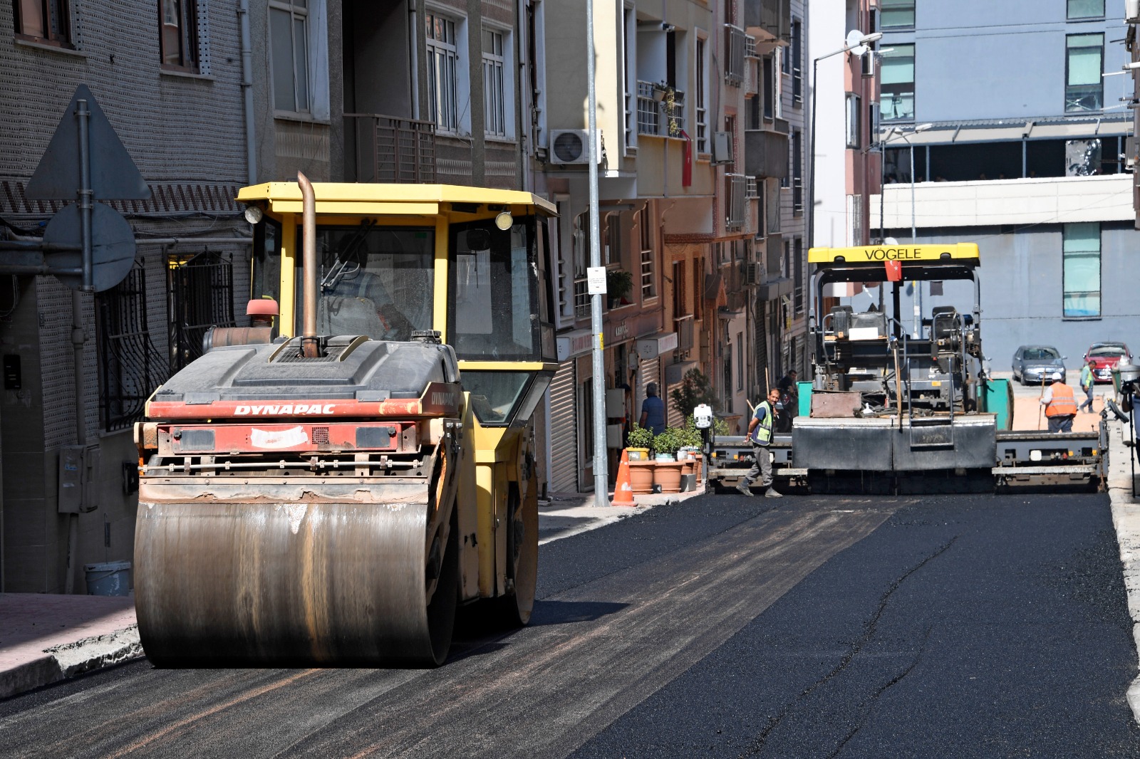 Osmangazi’de 160 ton asfalt döküldü