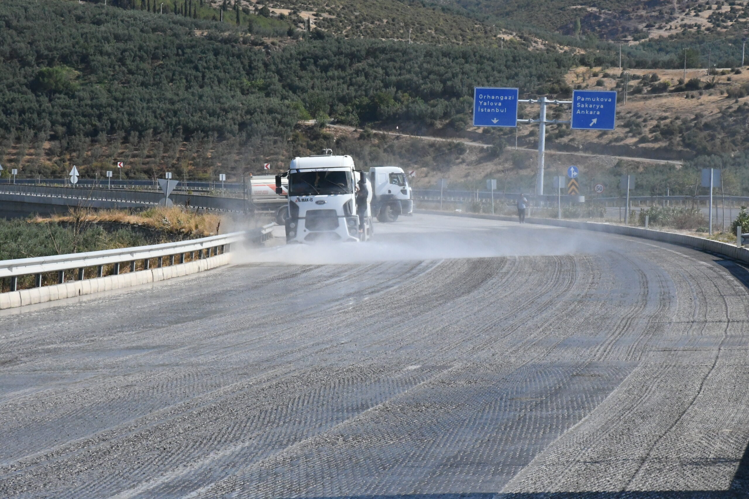 İZNİK ÇEVRE YOLUNDA SON DOKUNUŞ