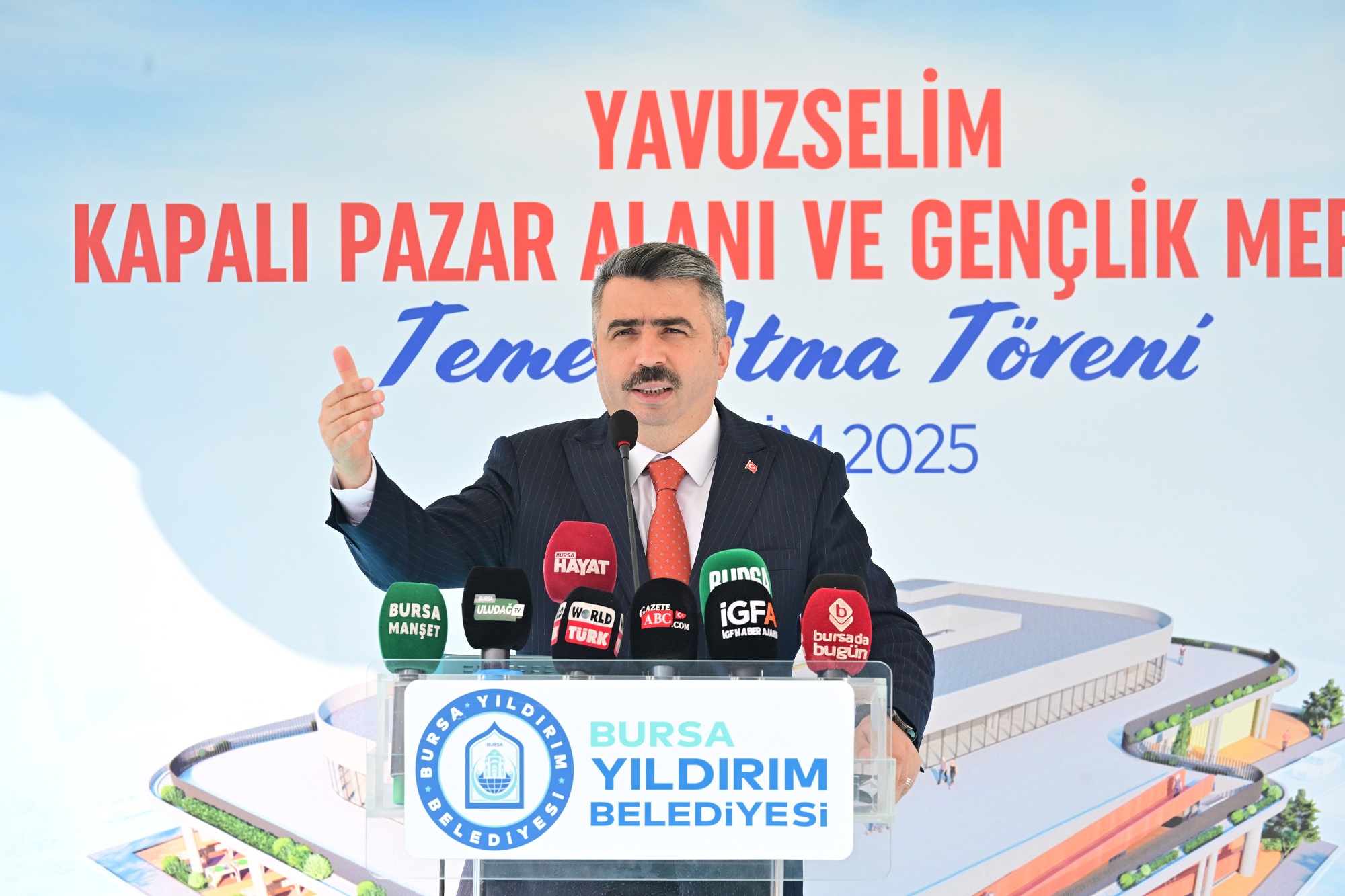 YAVUZSELİM’E KAPALI PAZAR ALANI VE GENÇLİK MERKEZİ