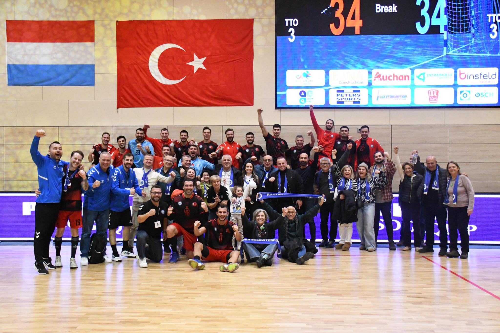 Nilüfer Belediyespor Avrupa’da son 16’ya yükseldi