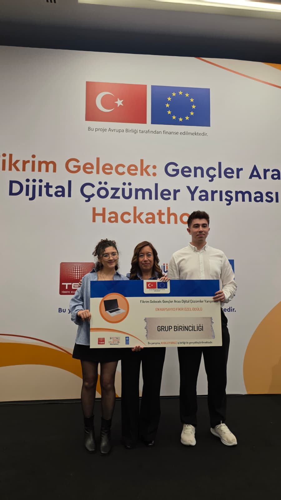 Bursalı gençlerden büyük başarı