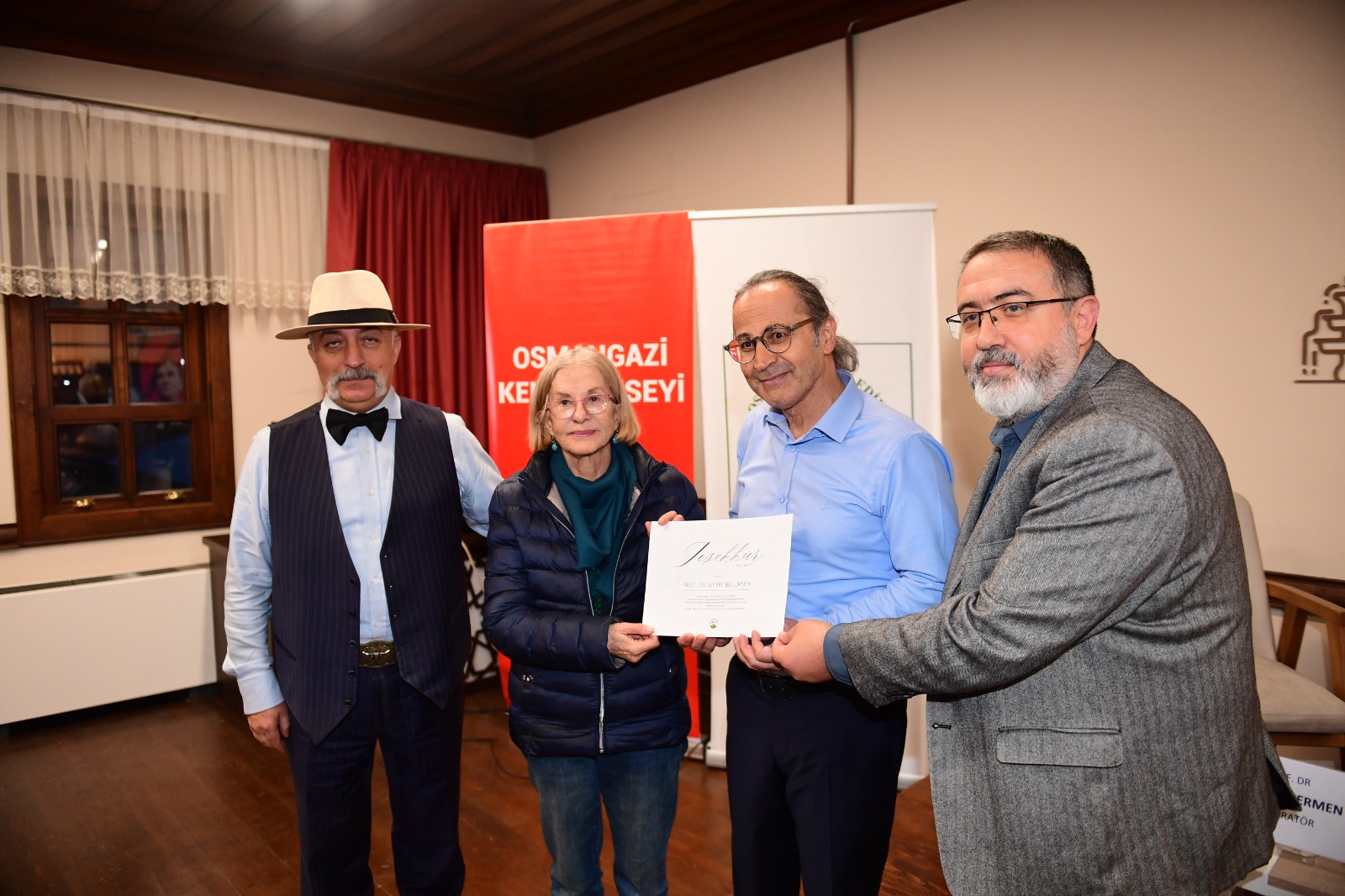 Osmangazi’de 7’den 70’e Felsefe Yolculuğu Başladı