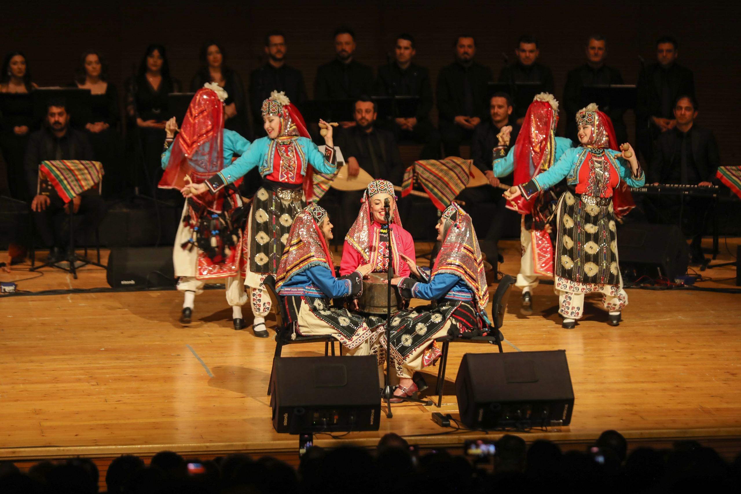 “Kafkaslar’dan Anadolu’ya” müzik şöleni