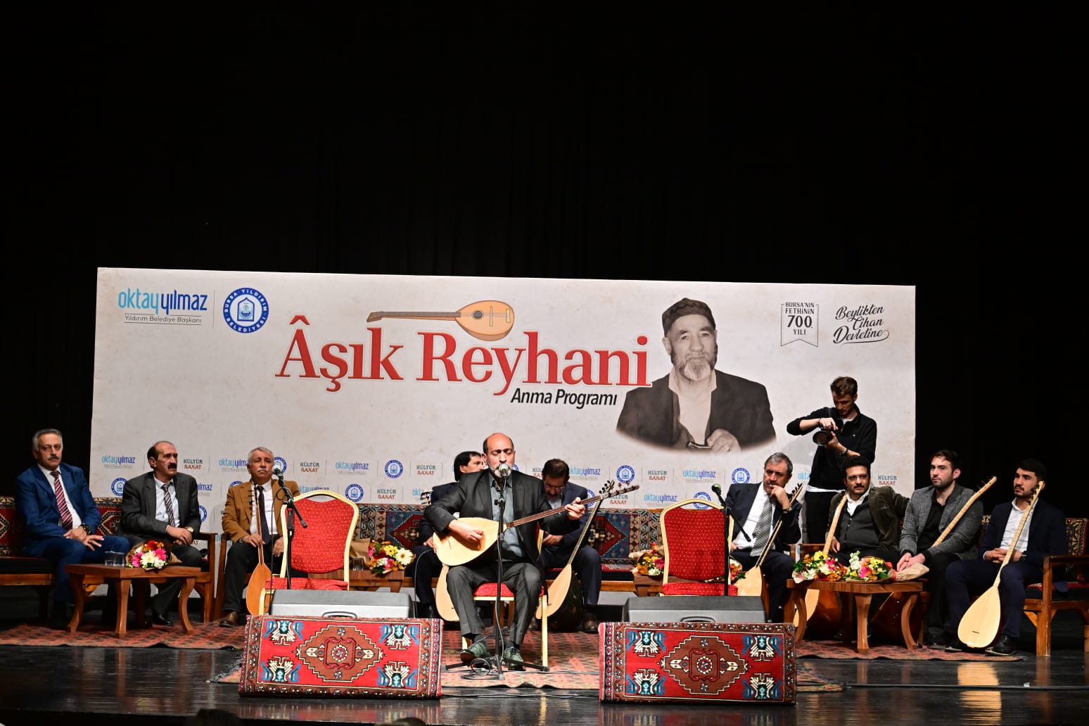 AŞIK REYHANİ'YE VEFA