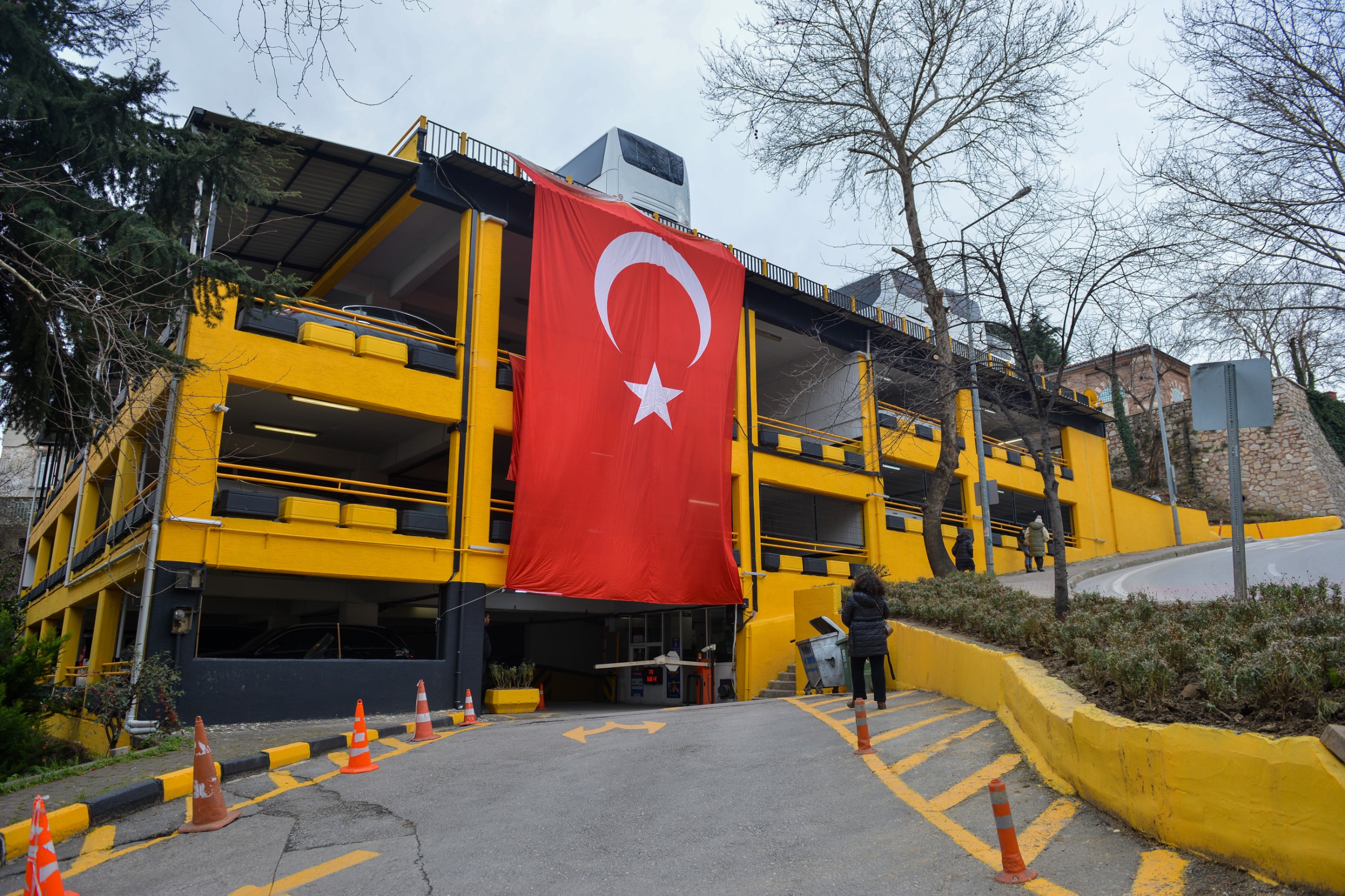 Bursa Türk bayraklarıyla donatıldı