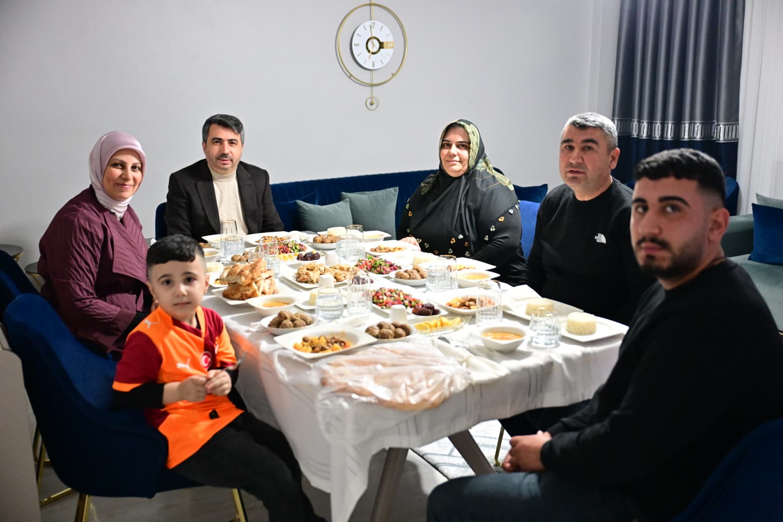 BAŞKAN YILMAZ’DAN ŞEHİT AİLESİNE ZİYARET