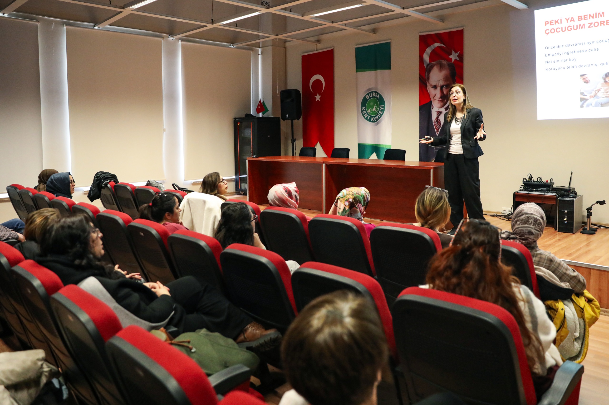 Akran zorbalığına karşı bilinçli ebeveynlik