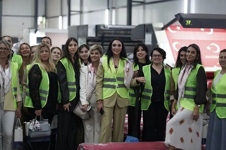 SANAYİCİ KADINLARDAN BURSA ÇIKARMASI CİSİY’İN ÜRETİM HİKAYESİ KADINLARA İLHAM OLDU