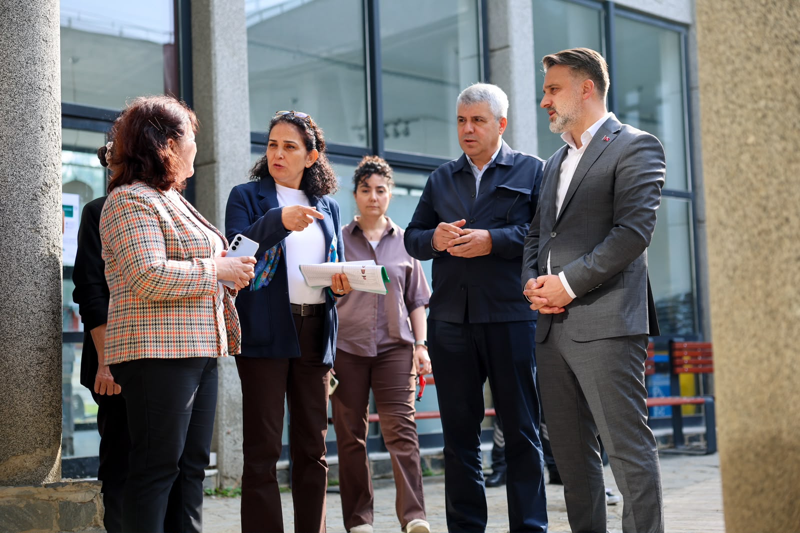 Başkan Vekili Biba'dan gençlere: "Önünüz aydınlık"